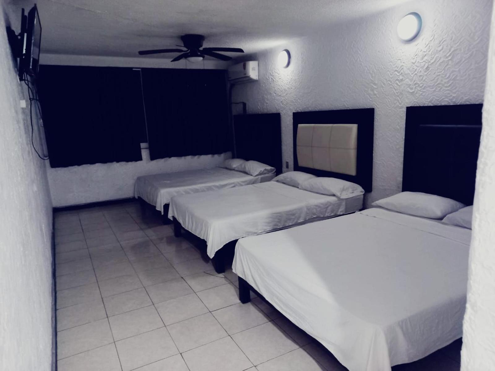 Hotel Acuario Acapulco Szoba fotó